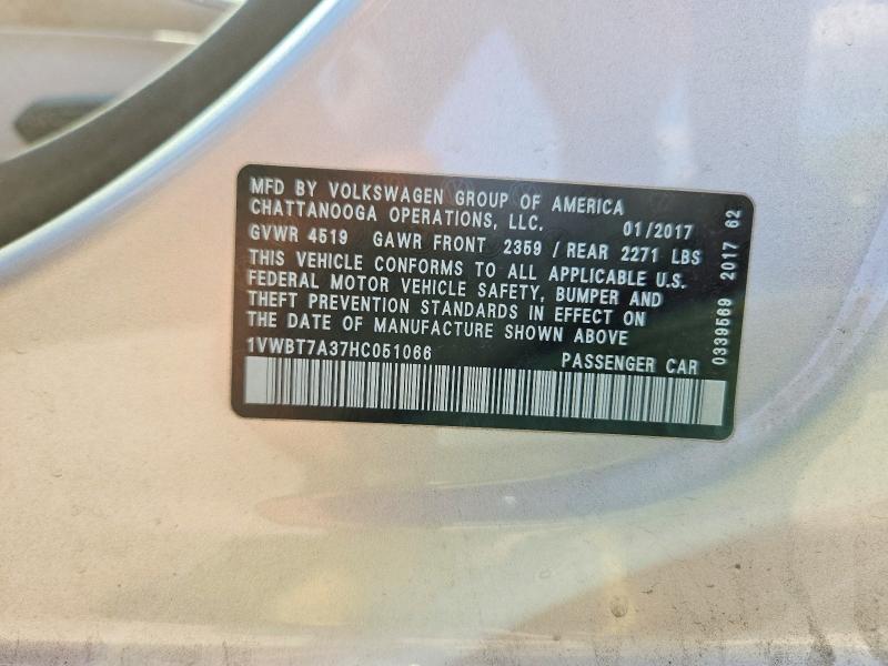 58004546 :رقم المزاد ، 1VWBT7A37HC051066 vin ، 2017 Volkswagen Passat مزاد بيع