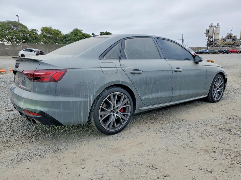 58579406 :رقم المزاد ، WAUB4AF47MA063168 vin ، 2021 Audi S4 مزاد بيع