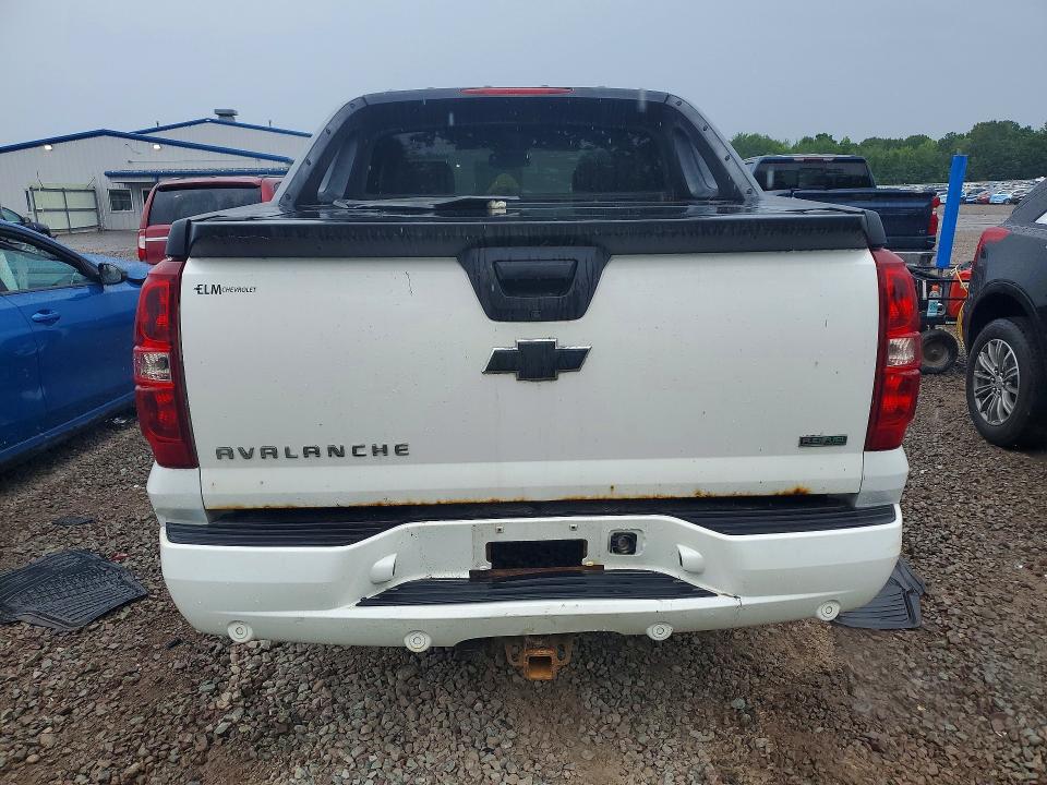 58786506 :رقم المزاد ، 3GNVKFE08AG238677 vin ، 2010 Chevrolet Avalanche مزاد بيع