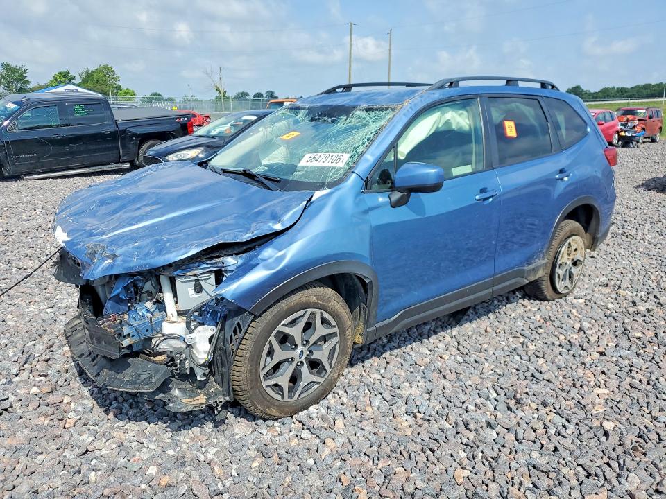 2022 Subaru Forester მანქანა იყიდება აუქციონზე, vin: JF2SKAEC8NH402662, აუქციონის ნომერი: 56479106