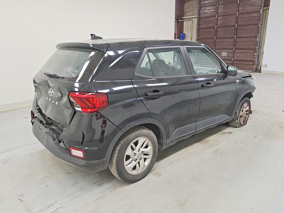 2021 Hyundai Venue მანქანა იყიდება აუქციონზე, vin: KMHRB8A30MU068334, აუქციონის ნომერი: 53111086