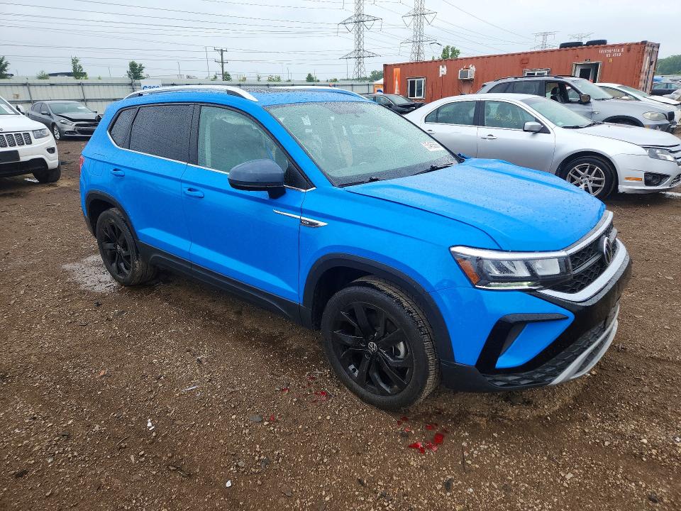 55465586 :رقم المزاد ، 3VVLX7B27NM059620 vin ، 2022 Volkswagen Taos مزاد بيع