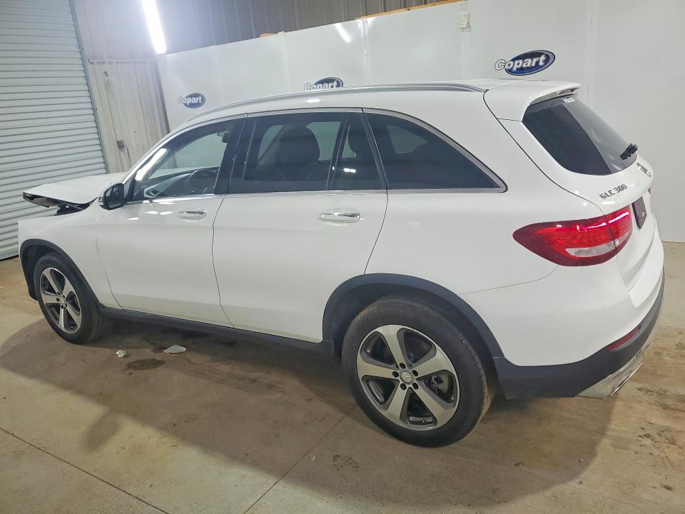 56496246 :رقم المزاد ، WDC0G4JB1GF059482 vin ، 2016 Mercedes-benz Glc مزاد بيع