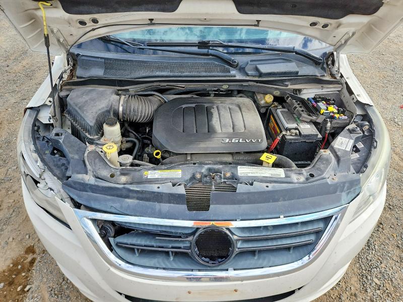 2011 Volkswagen Routan მანქანა იყიდება აუქციონზე, vin: 2V4RW4DG0BR804978, აუქციონის ნომერი: 57059276