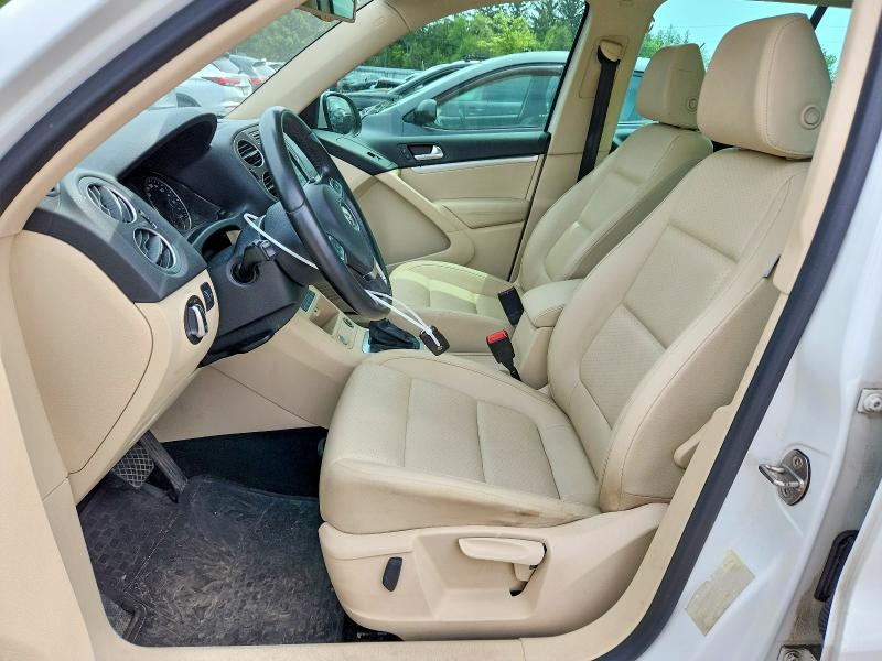 Aukcja sprzedaży 2016 Volkswagen Tiguan, vin: WVGJV7AX7GW504722, numer aukcji: 55609736