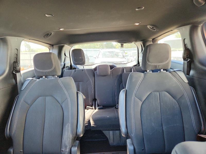 2018 Chrysler Pacifica მანქანა იყიდება აუქციონზე, vin: 2C4RC1FG7JR357806, აუქციონის ნომერი: 55807536