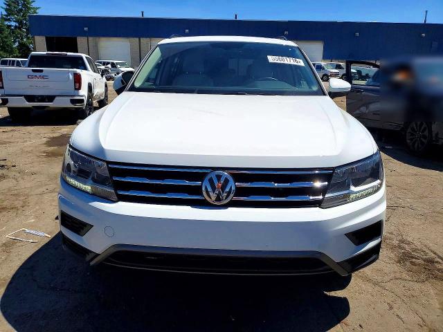 55601716 :رقم المزاد ، 3VV2B7AX9MM020999 vin ، 2021 Volkswagen Tiguan مزاد بيع