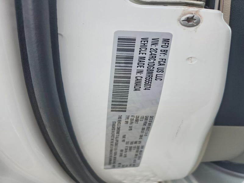 85450395 :رقم المزاد ، 2C4RC1DG8MR555074 vin ، 2021 Chrysler Voyager مزاد بيع
