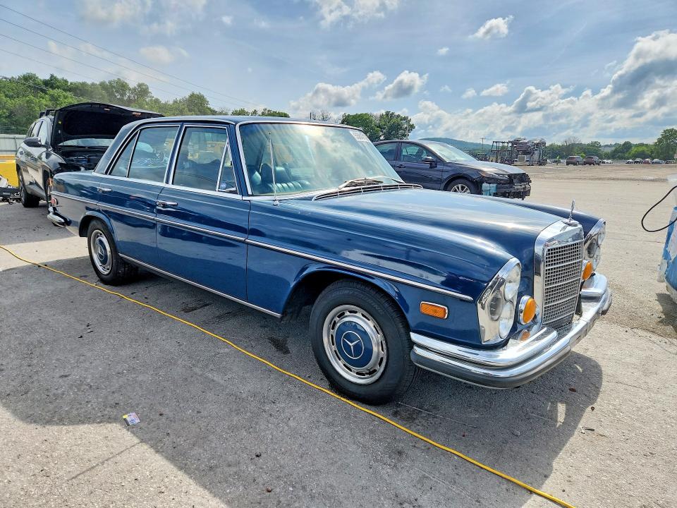 Продажа на аукционе авто 1972 Mercedes-benz 280 Se, vin: 10801812097830, номер лота: 55847126