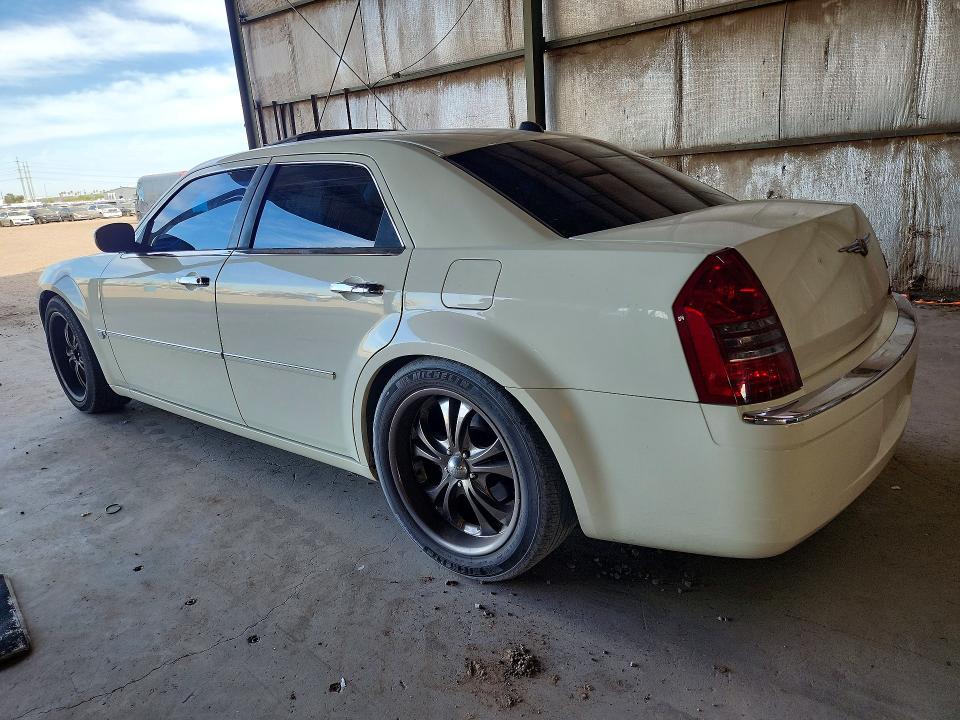 Продажа на аукционе авто 2005 Chrysler 300c, vin: 2C3JA63H85H616509, номер лота: 57013156
