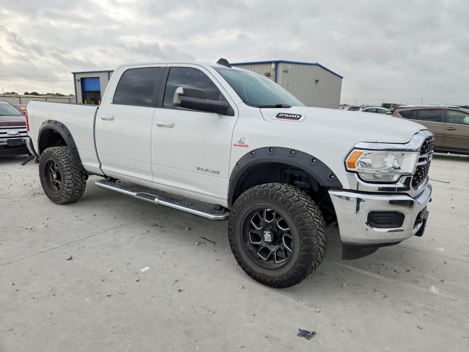 Продажа на аукционе авто 2022 Ram 2500, vin: 3C6UR5DL9NG103937, номер лота: 58127716