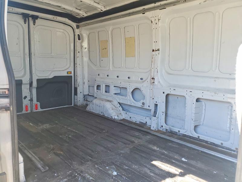 54530396 :رقم المزاد ، 1FTYR2CG9HKB37287 vin ، 2017 Ford Transit مزاد بيع