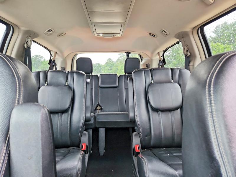 57994916 :رقم المزاد ، 2C4RC1BG0GR223265 vin ، 2016 Chrysler Town & Country مزاد بيع