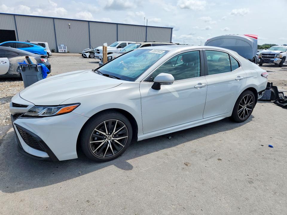 Auction sale of the 2024 Toyota Camry, vin: 4T1S11AK2RU243516, lot number: 85635605