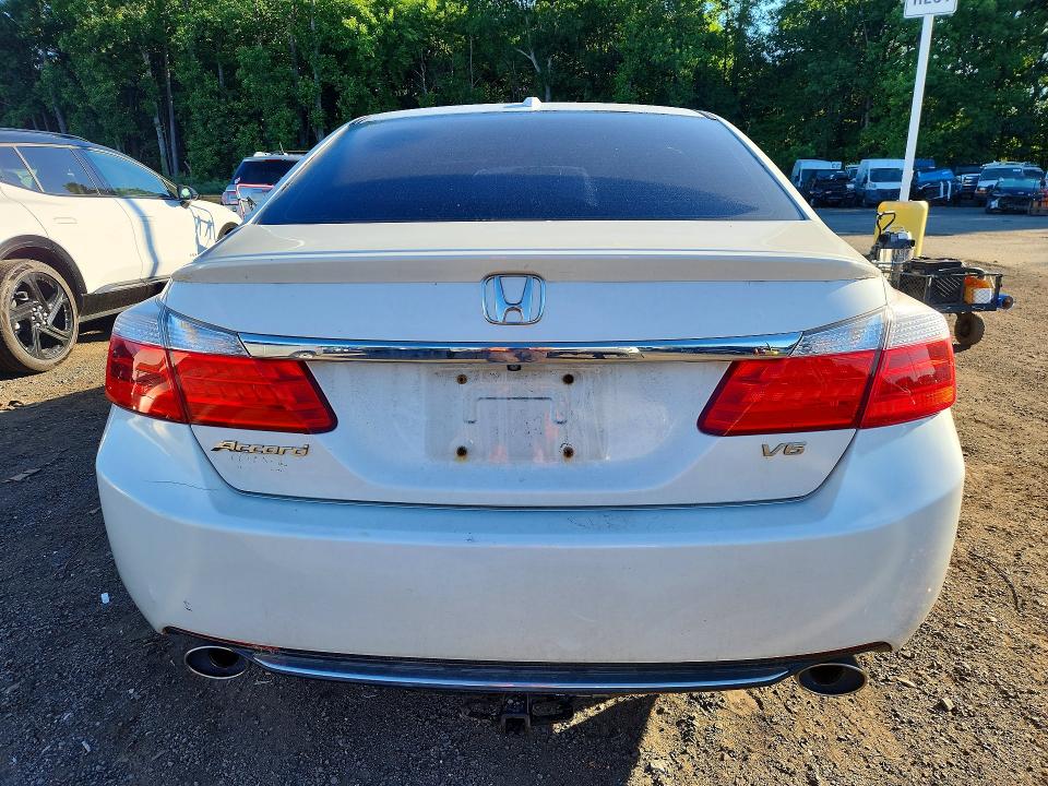 Продаж на аукціоні авто 2014 Honda Accord, vin: 1HGCR3F86EA004767, номер лоту: 57484386
