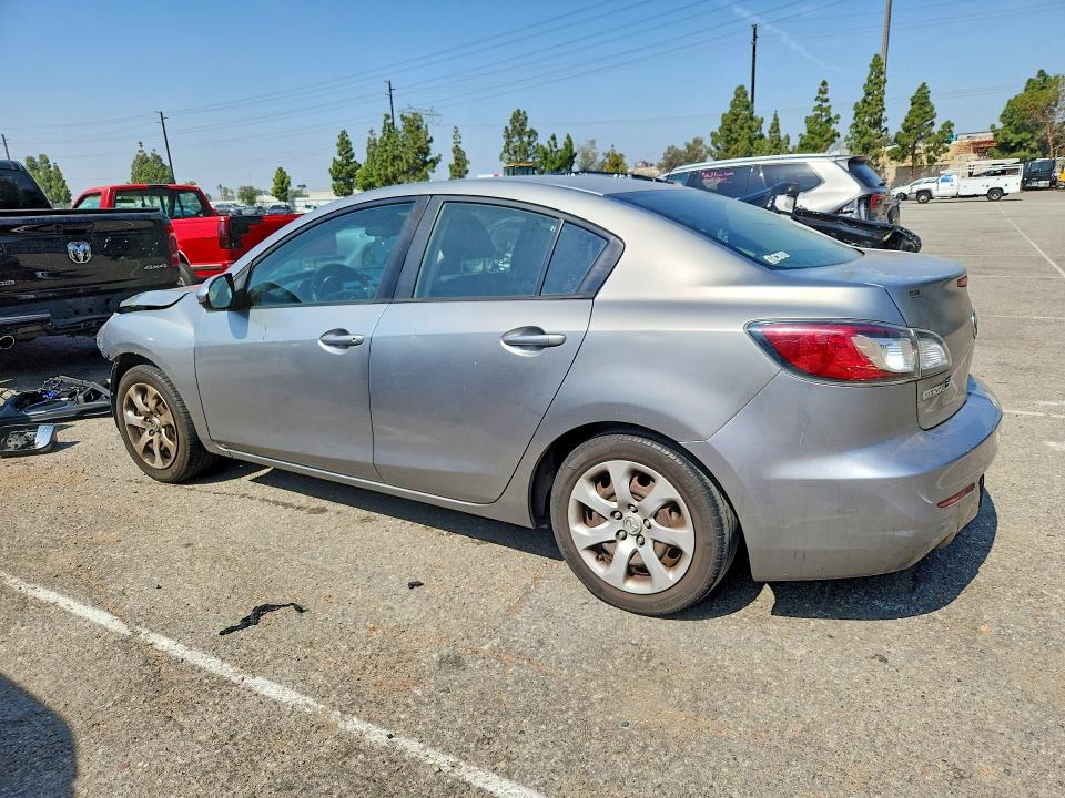 55807456 :رقم المزاد ، JM1BL1UG8C1556035 vin ، 2012 Mazda 3 مزاد بيع