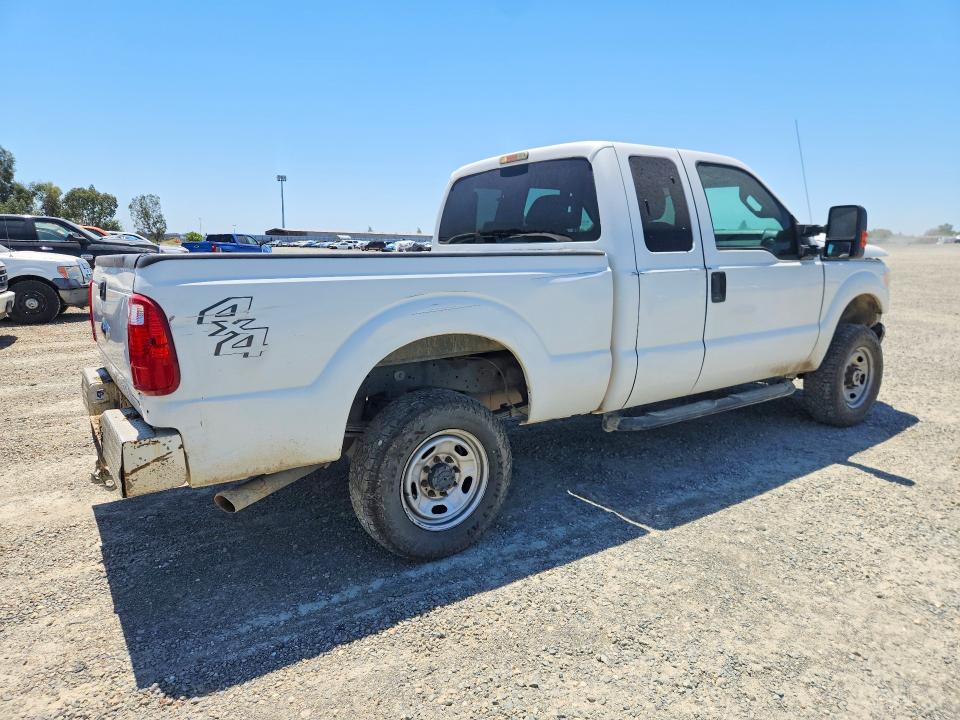 55216656 :رقم المزاد ، 1FT7X2B66FEC90294 vin ، 2015 Ford F250 مزاد بيع