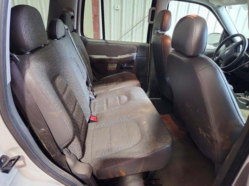 Продажа на аукционе авто 2004 Ford Explorer, vin: 1FMZU72K04ZA93165, номер лота: 55648676