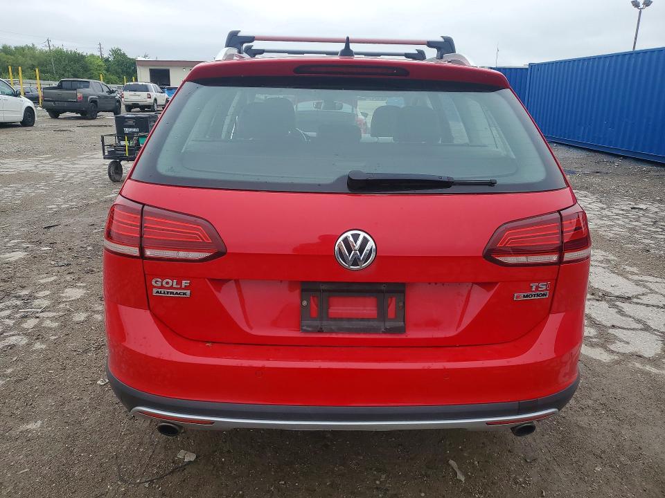 Продажа на аукционе авто 2018 Volkswagen Golf Alltrack, vin: 3VWH17AUXJM754528, номер лота: 57376146