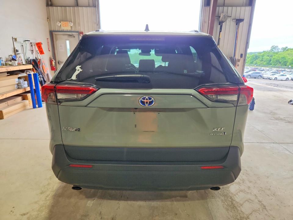 2021 Toyota Rav4 Hybrid მანქანა იყიდება აუქციონზე, vin: 4T3R6RFV6MU016864, აუქციონის ნომერი: 57183086