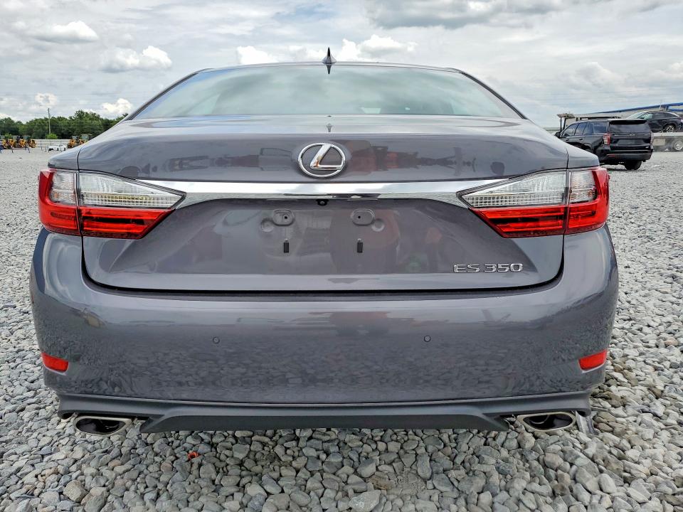 56951946 :رقم المزاد ، 58ABK1GG6JU087574 vin ، 2018 Lexus Es مزاد بيع