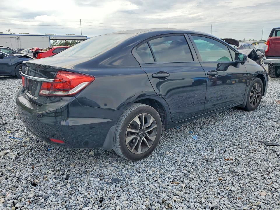 55784136 :رقم المزاد ، 19XFB2F84FE043382 vin ، 2015 Honda Civic مزاد بيع