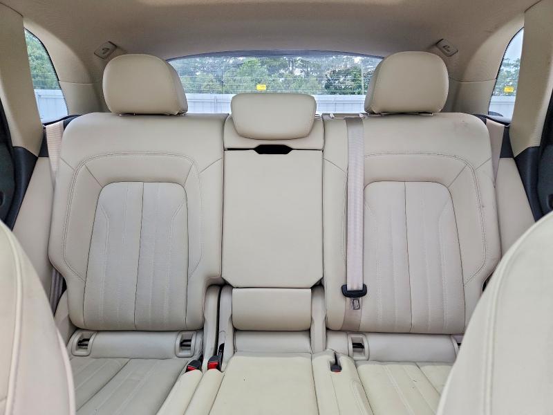 58828916 :رقم المزاد ، WA1BNAFY7J2107057 vin ، 2018 Audi Q5 مزاد بيع