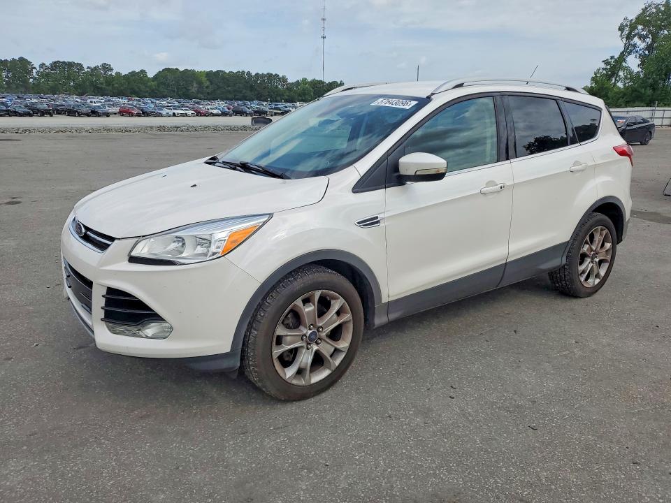 2016 Ford Escape მანქანა იყიდება აუქციონზე, vin: 1FMCU9JX0GUB50979, აუქციონის ნომერი: 57643096