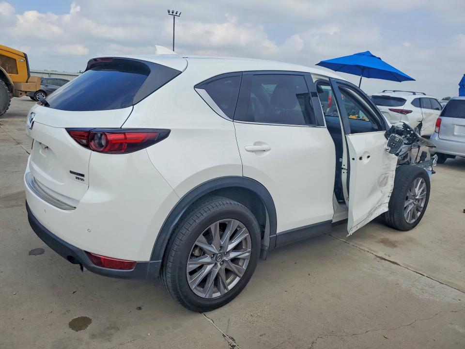 Продаж на аукціоні авто 2021 Mazda Cx-5, vin: JM3KFBAY2M0317105, номер лоту: 55915366