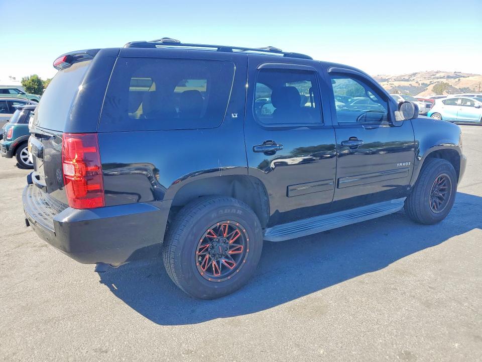 2013 Chevrolet Tahoe მანქანა იყიდება აუქციონზე, vin: 1GNSCBE09DR366956, აუქციონის ნომერი: 56187996