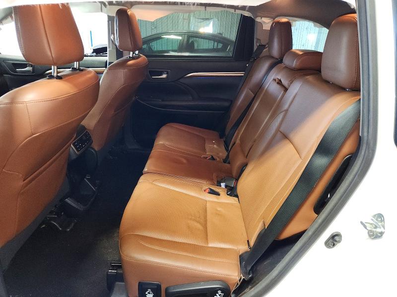 Продажа на аукционе авто 2017 Toyota Highlander, vin: 5TDDZRFH4HS422743, номер лота: 54854706