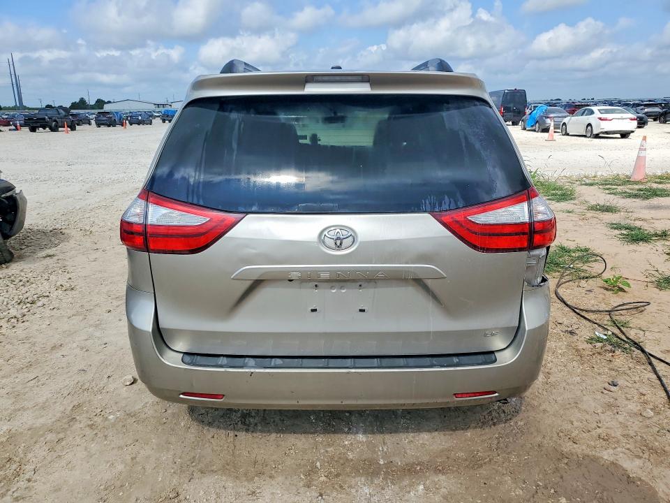 Продаж на аукціоні авто 2017 Toyota Sienna, vin: 5TDKZ3DC3HS798054, номер лоту: 52317396