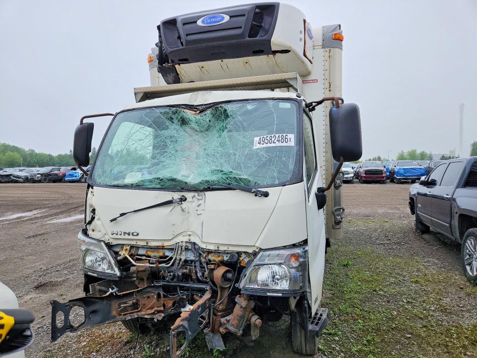 49582486 :رقم المزاد ، 2AYHDM2H8H1000435 vin ، 2017 Hino 195 مزاد بيع