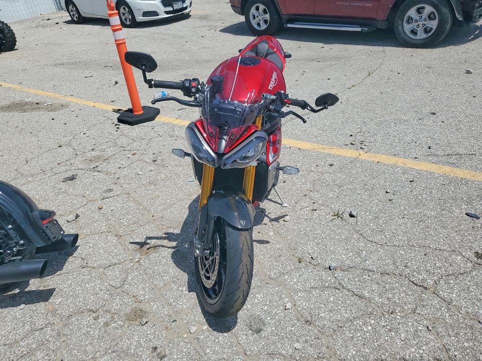 Продажа на аукционе авто 2024 Triumph Motorcycle Speed Triple, vin: SMTP01ST2RTBN9954, номер лота: 85769165