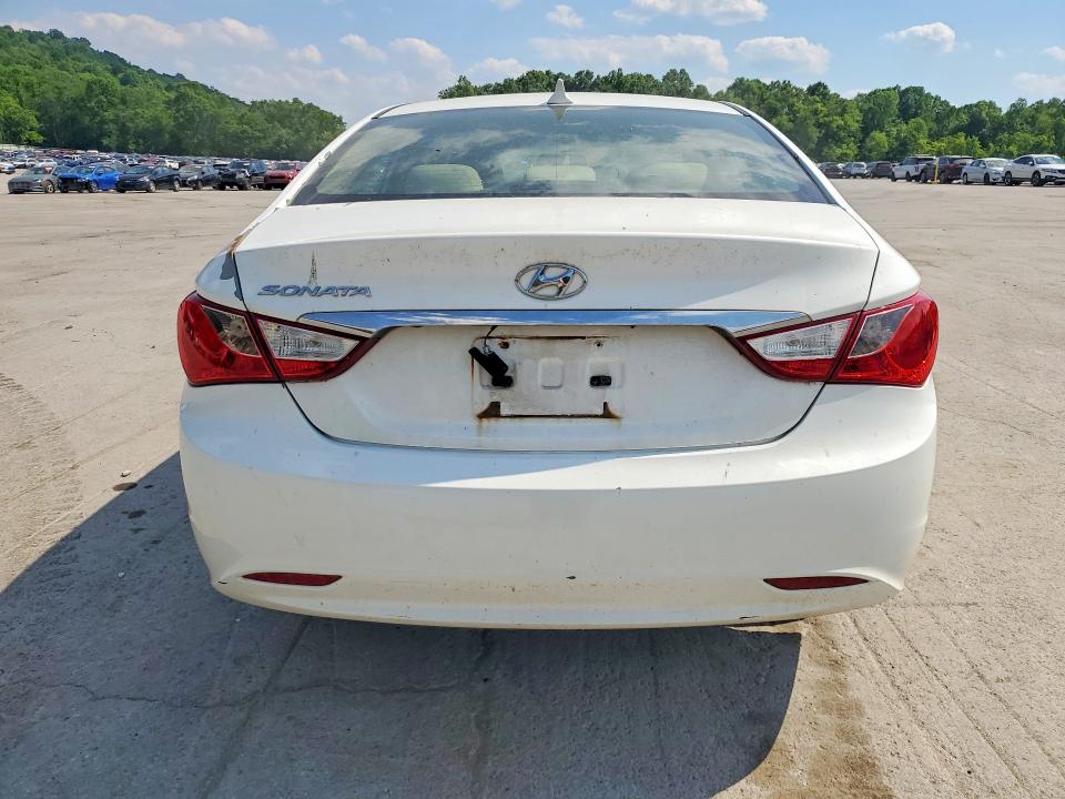2011 Hyundai Sonata მანქანა იყიდება აუქციონზე, vin: 5NPEB4AC7BH047158, აუქციონის ნომერი: 55888116