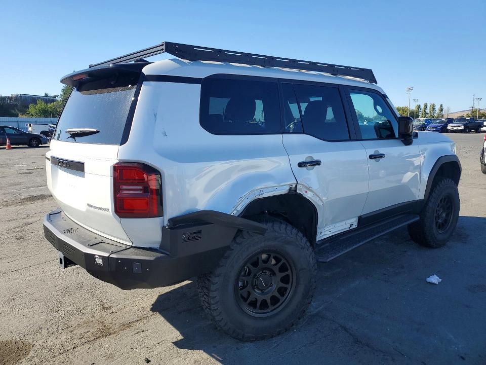 Продажа на аукционе авто 2025 Toyota Land Cruiser, vin: JTEABFAJ2S5017196, номер лота: 58749046