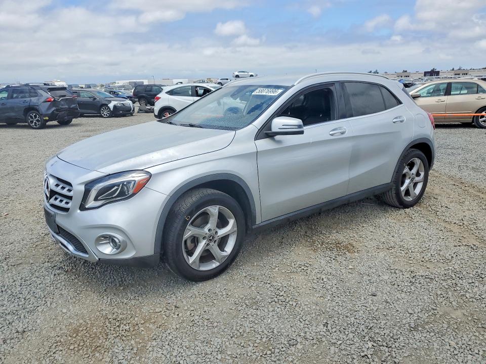 58076996 :رقم المزاد ، WDCTG4EB1KU011279 vin ، 2019 Mercedes-benz Gla مزاد بيع