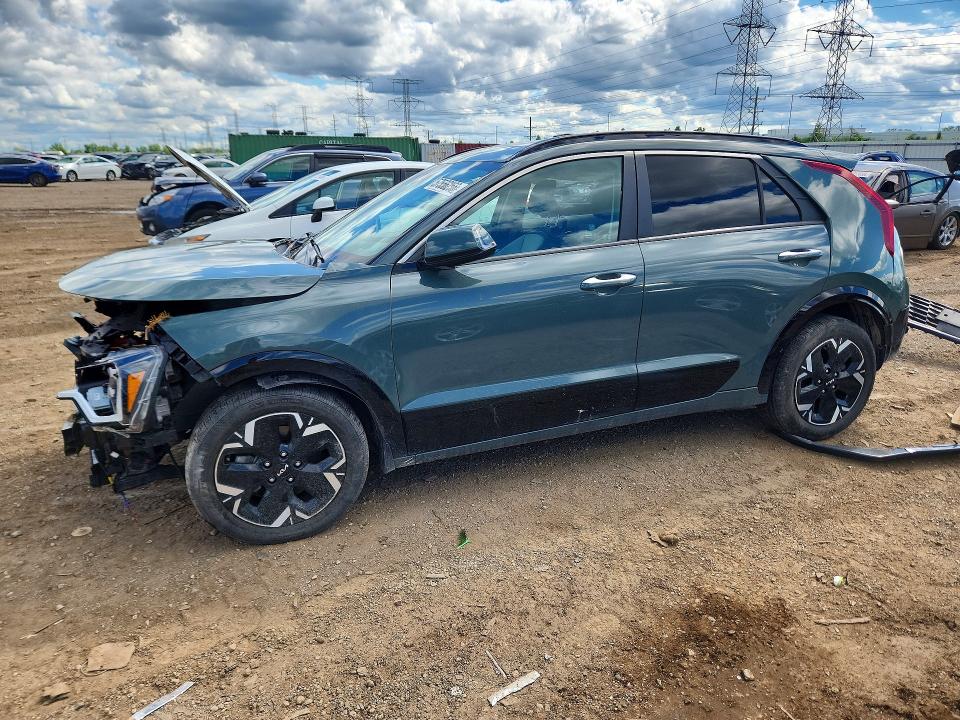 57556256 :رقم المزاد ، KNDCT3L10P5076096 vin ، 2023 Kia Niro Ev مزاد بيع