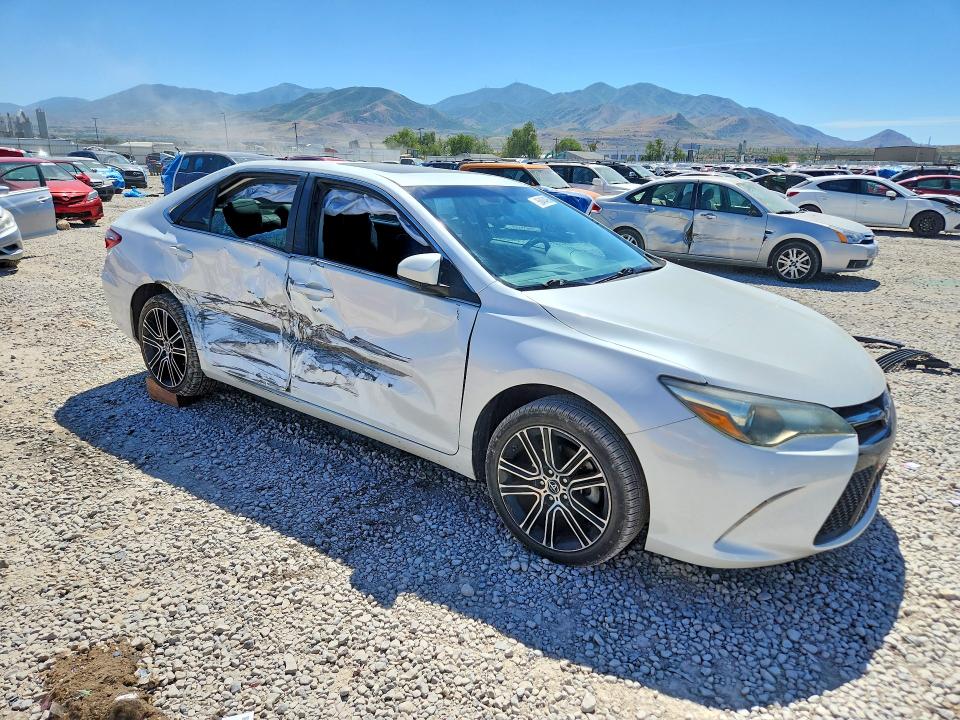 2016 Toyota Camry მანქანა იყიდება აუქციონზე, vin: 4T1BF1FK1GU503749, აუქციონის ნომერი: 56464966