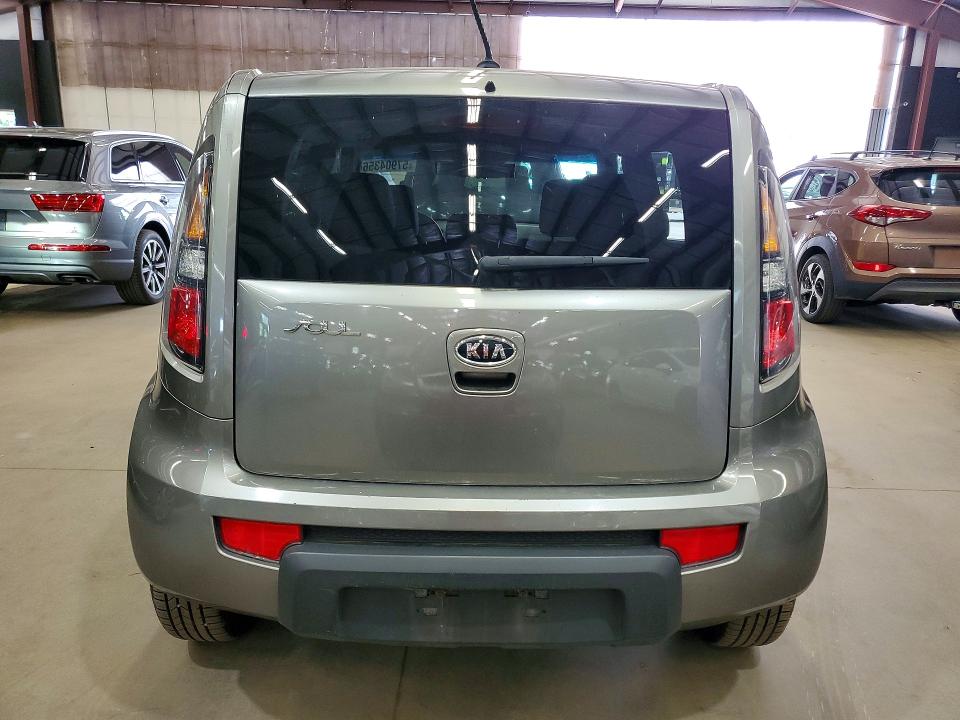 Продажа на аукционе авто 2011 Kia Soul, vin: KNDJT2A22B7332037, номер лота: 57904356
