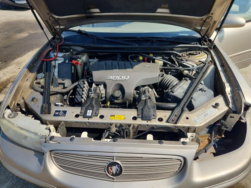 56009516 :رقم المزاد ، 2G4WB52K511126100 vin ، 2001 Buick Regal مزاد بيع