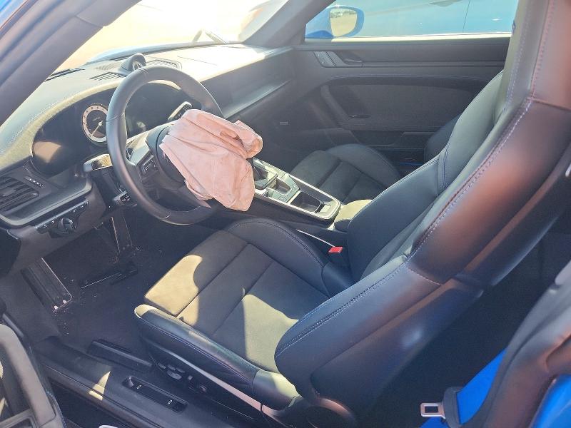 57901506 :رقم المزاد ، WP0AC2A94NS268310 vin ، 2022 Porsche 911 مزاد بيع