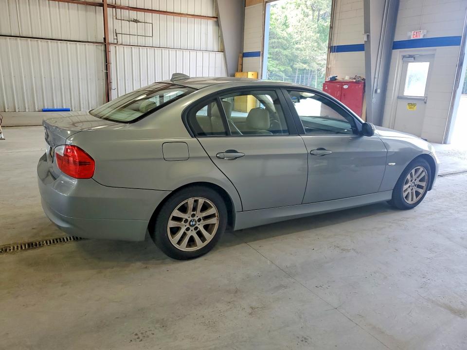 73344685 :رقم المزاد ، WBAVB17536NK37596 vin ، 2006 Bmw 325 مزاد بيع