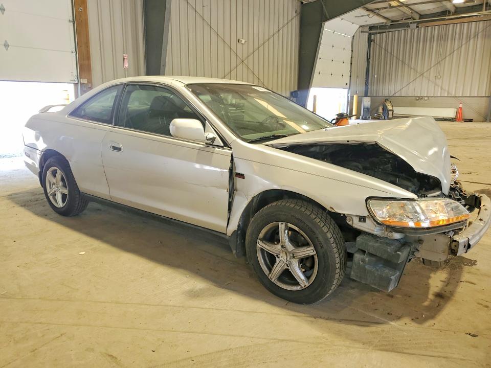 55881766 :رقم المزاد ، 1HGCG3145YA019680 vin ، 2000 Honda Accord مزاد بيع
