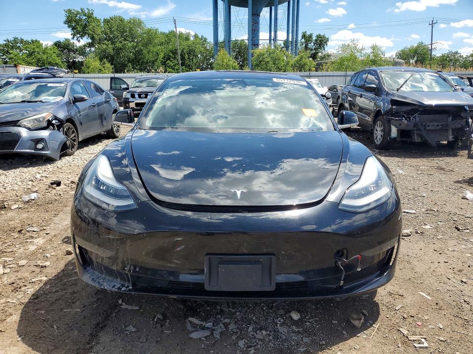 Продажа на аукционе авто 2018 Tesla Model 3, vin: 5YJ3E1EB6JF188119, номер лота: 55712336
