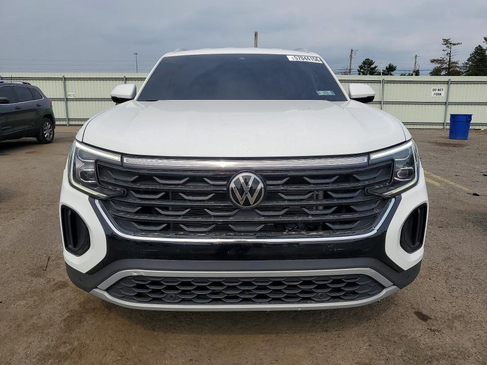 Продаж на аукціоні авто 2024 Volkswagen Atlas Cross Sport, vin: 1V2HE2CA9RC232675, номер лоту: 57044156