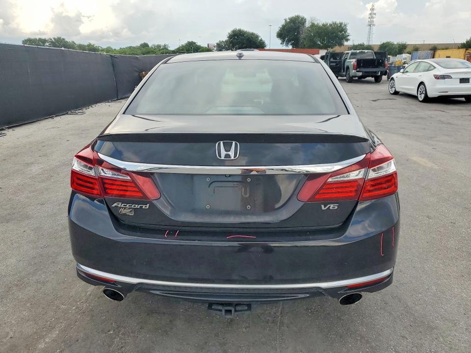 Aukcja sprzedaży 2017 Honda Accord, vin: 1HGCR3F88HA000630, numer aukcji: 85965075