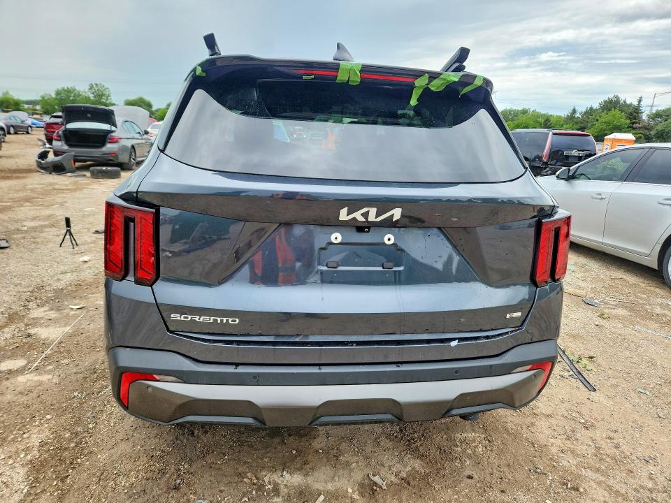 58816126 :رقم المزاد ، 5XYRHDJF2RG272860 vin ، 2024 Kia Sorento مزاد بيع