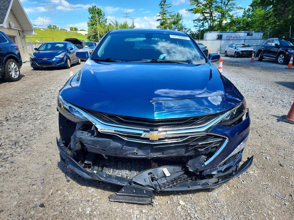 57339086 :رقم المزاد ، 1G1ZD5ST6KF200082 vin ، 2019 Chevrolet Malibu مزاد بيع