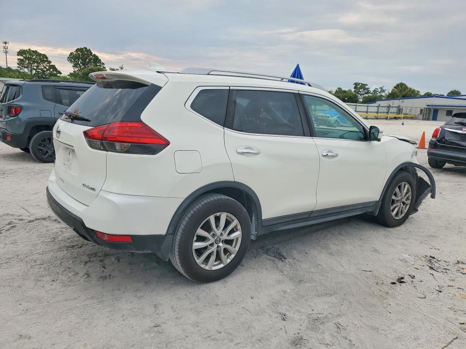 Aukcja sprzedaży 2017 Nissan Rogue, vin: 5N1AT2MV7HC750417, numer aukcji: 55649996